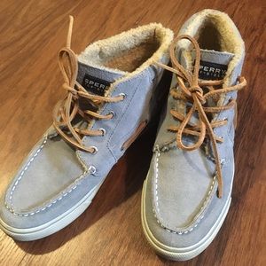 Sperry high top light blue shoe booties fur 8
